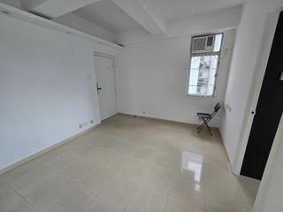Wan Chai - Vincent Mansion 07