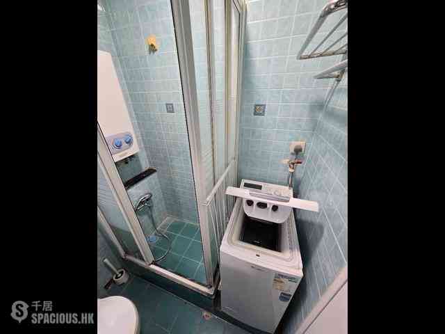 Wan Chai - Vincent Mansion 11