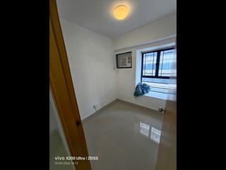 堅尼地城 - 堅城中心 04