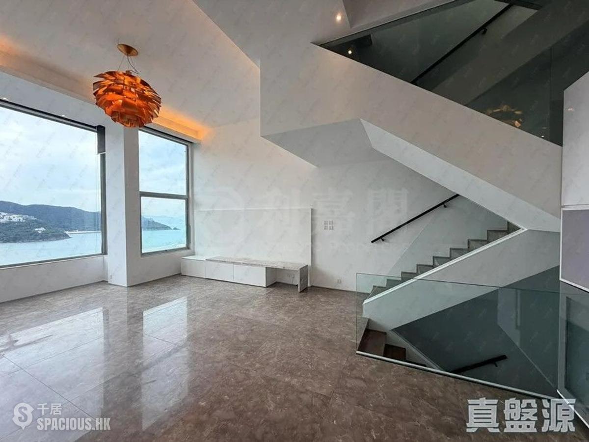 Repulse Bay - The Beachfront 01