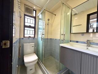 Sai Ying Pun - Good Times Building 06