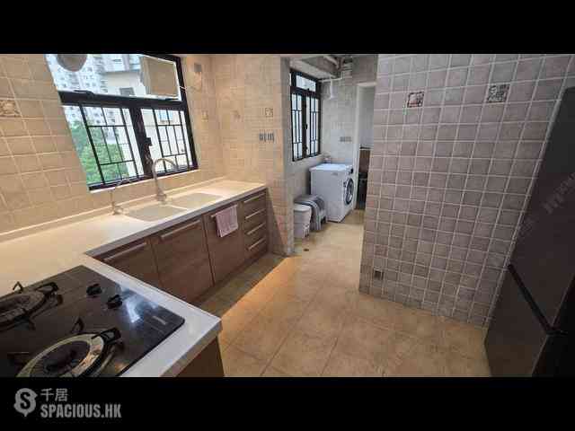 Mid Levels West - Lyttelton Garden Block 1 04