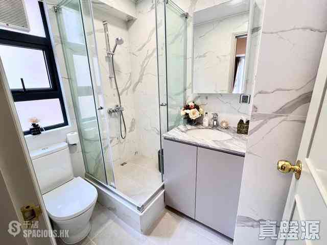 Mid Levels Central - Robinson Heights Block 1 08