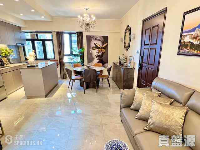 Mid Levels Central - Robinson Heights Block 1 01