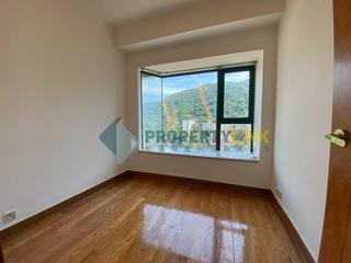 Kennedy Town - University Heights 14
