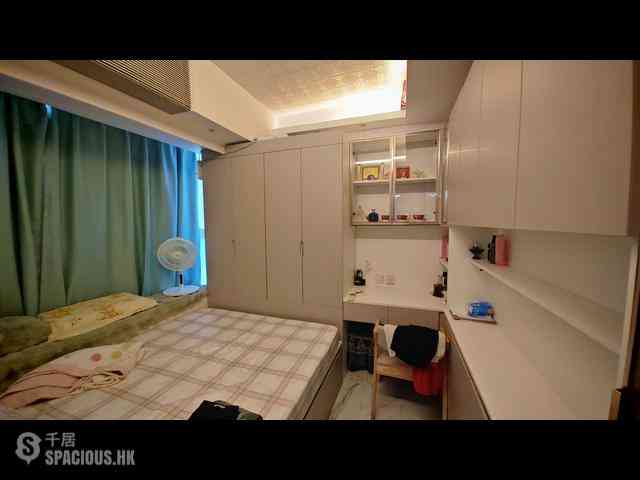 Causeway Bay - Paterson Building Block A 06