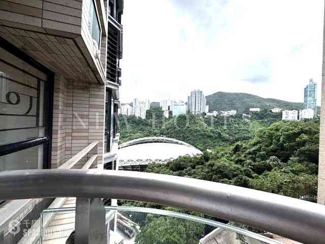 Happy Valley - Beverly Hill 04