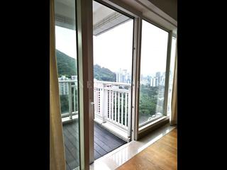 Happy Valley - The Altitude 02