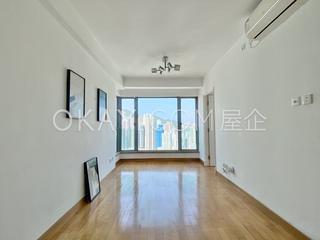 Sheung Wan - Queen's Terrace Block 1 02