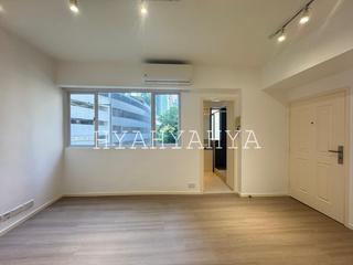 Soho - Caravan Court 02