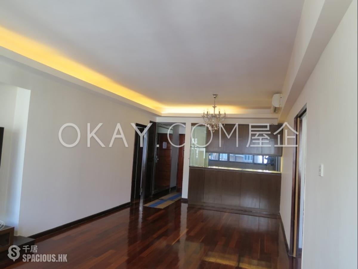 Tai Hang - Morengo Court 01