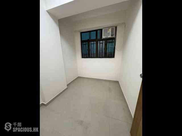 Quarry Bay - Chung Hing Mansion 03