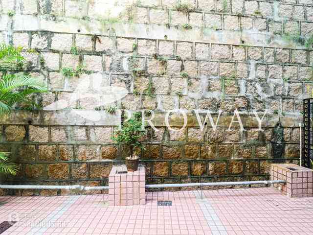 Happy Valley - Happy View Court 02