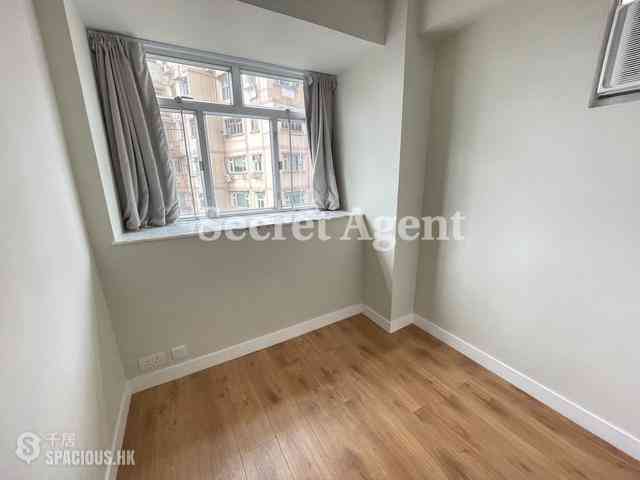 Mid Levels Central - Jadestone Court 06