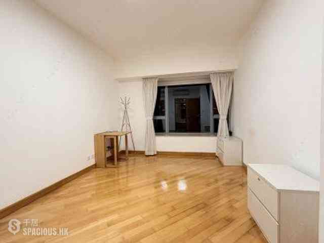 Cyberport - Residence Bel-Air 01