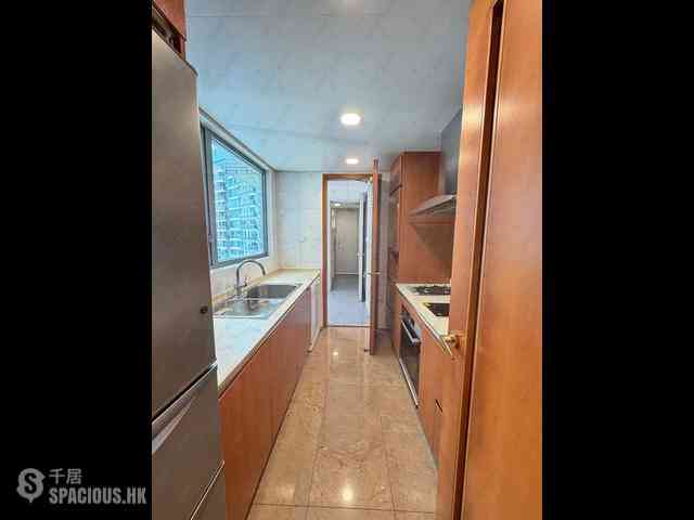 Cyberport - Residence Bel-Air Phase 2 South Tower Tower 2 02