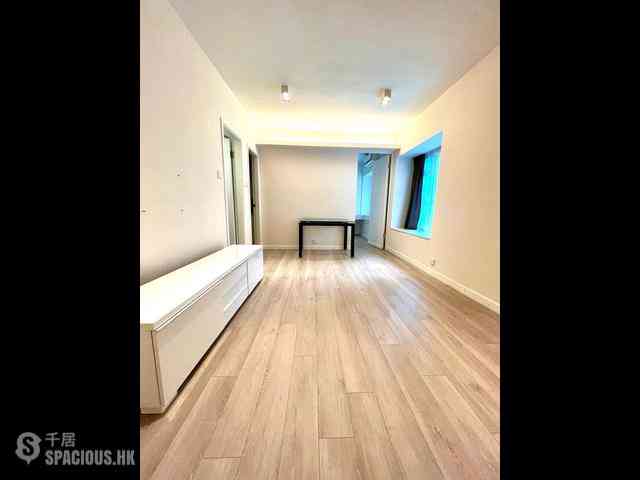 Mid Levels Central - Fairview Height 01