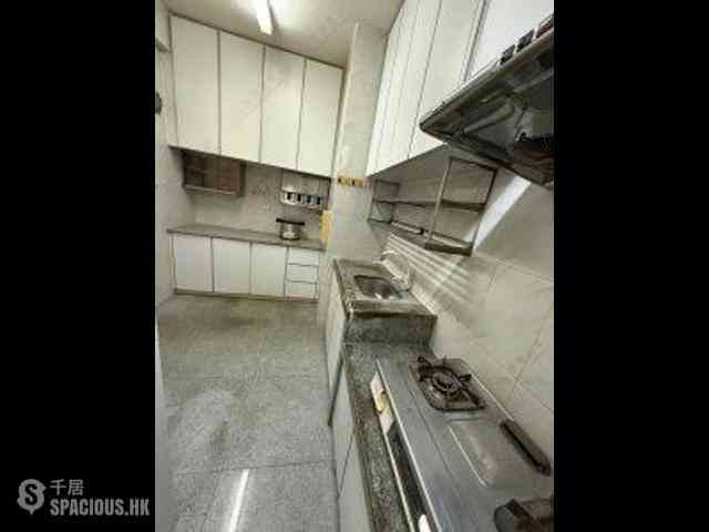 Causeway Bay - Paterson Building Block A 06