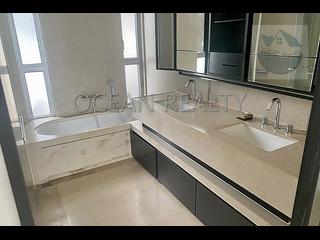 Clear Water Bay - Mount Pavilia 12