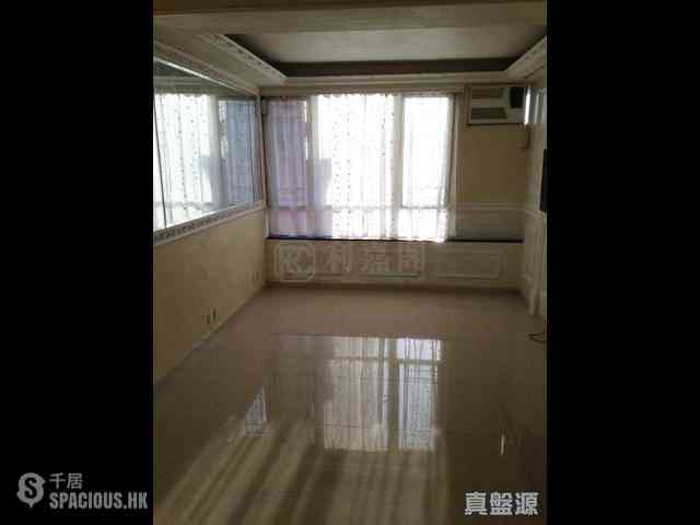 Braemar Hill - Maiden Court Block B 02