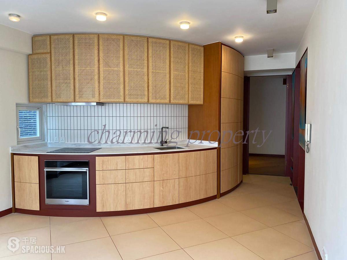 Happy Valley - Rockwin Court 01