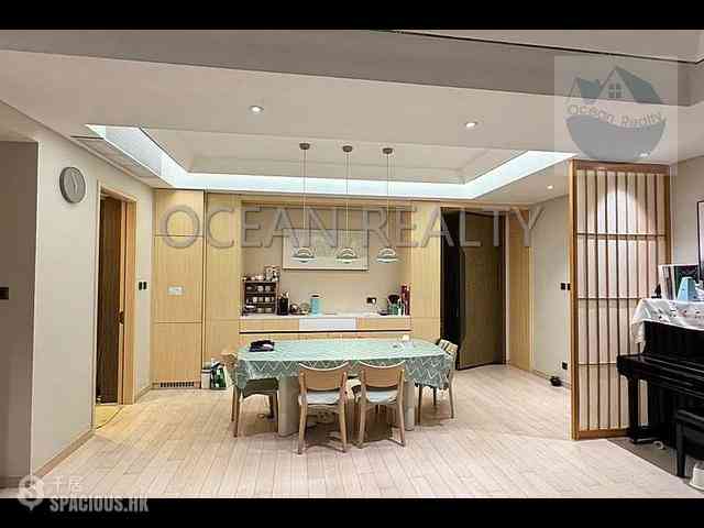 Clear Water Bay - Mount Pavilia 02