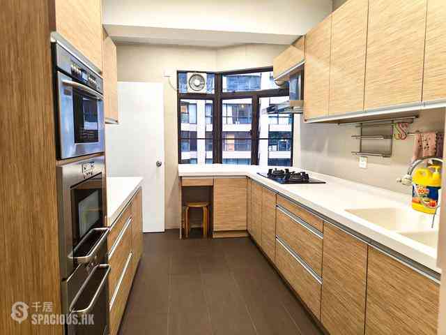 Mid Levels Central - Wilshire Park 11