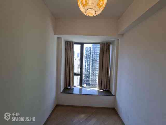 Sai Ying Pun - The Met. Sublime 06