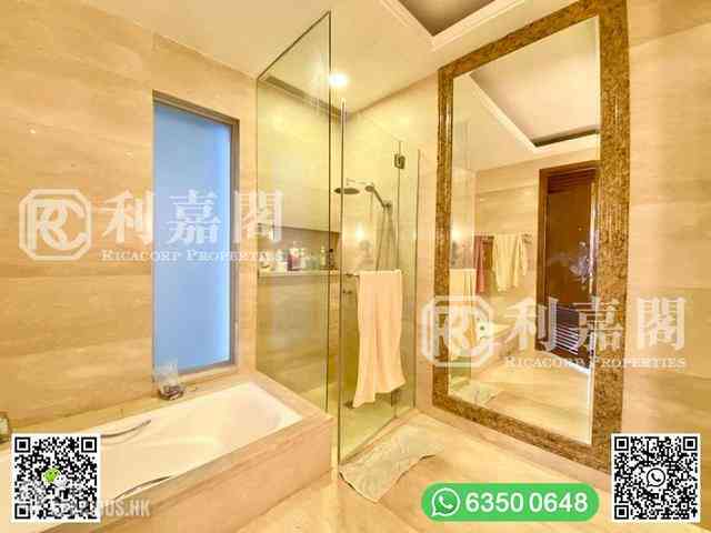 Sai Kung - The Giverny 21