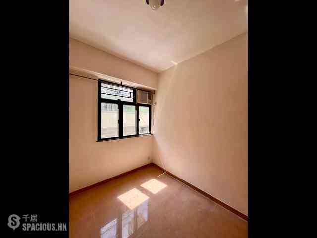 Sai Ying Pun - Federate Building 03