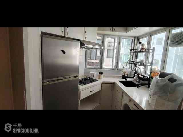 Kennedy Town - Hee Wong Terrace Block 8 07