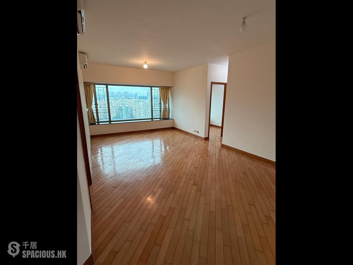 West Kowloon - Sorrento 01