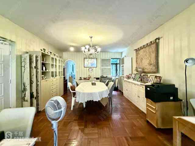Mid Levels Central - Pearl Gardens 06