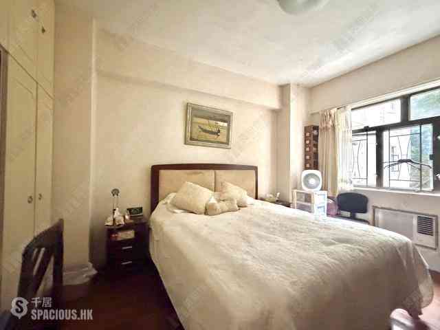 Mid Levels Central - Pearl Gardens 07