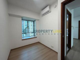 Sai Ying Pun - Ying Wa Court 08
