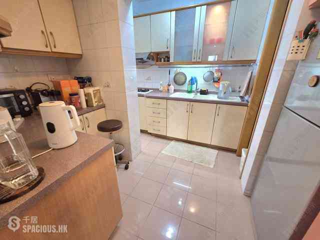 Wan Chai - Phoenix Court 04
