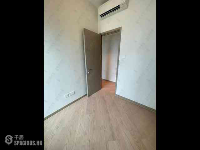 Wong Chuk Hang - The Southside Phase 1 Southland Tower 1B 07