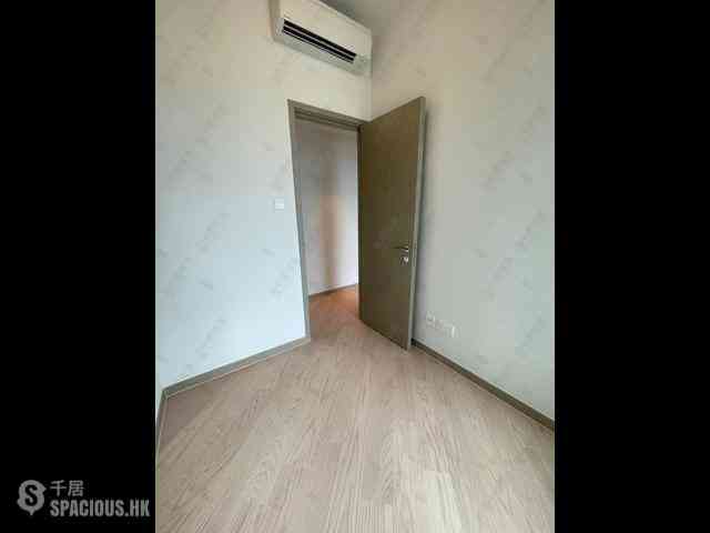 Wong Chuk Hang - The Southside Phase 1 Southland Tower 1B 08