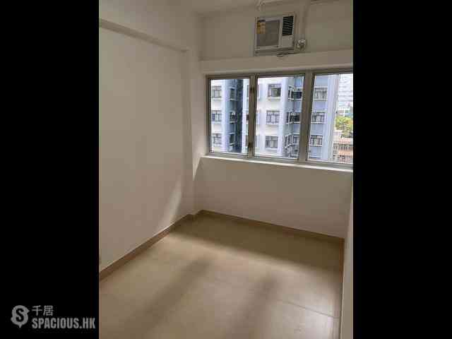 Sheung Wan - Tai Shing Building 01