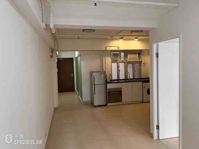 Sheung Wan - Tai Shing Building 05