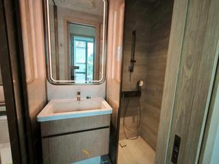 Sai Ying Pun - Upper Manor 09