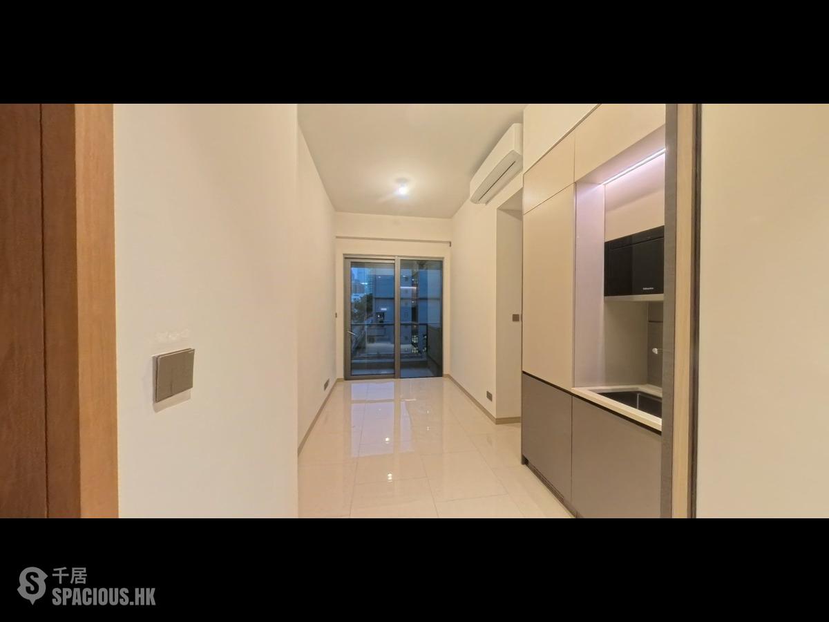 Sai Ying Pun - Upper Manor 01