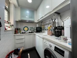 Kennedy Town - The Merton 04