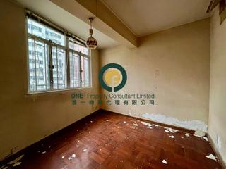 Mid Levels West - Hing Wah Mansions 11