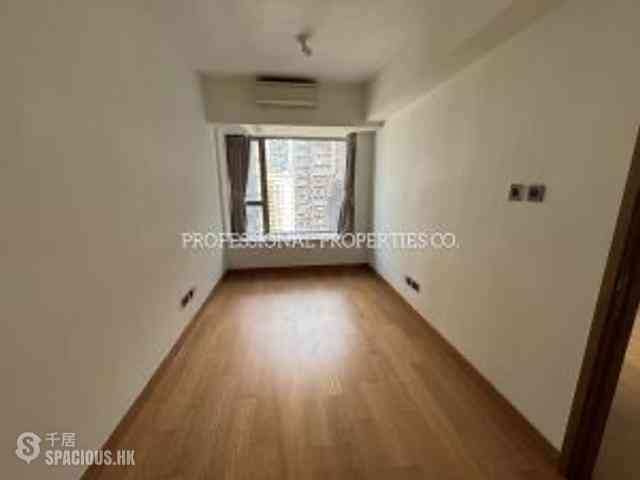 Sai Ying Pun - The Nova 04
