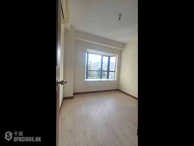 Tai Hang - Jolly Villa 06