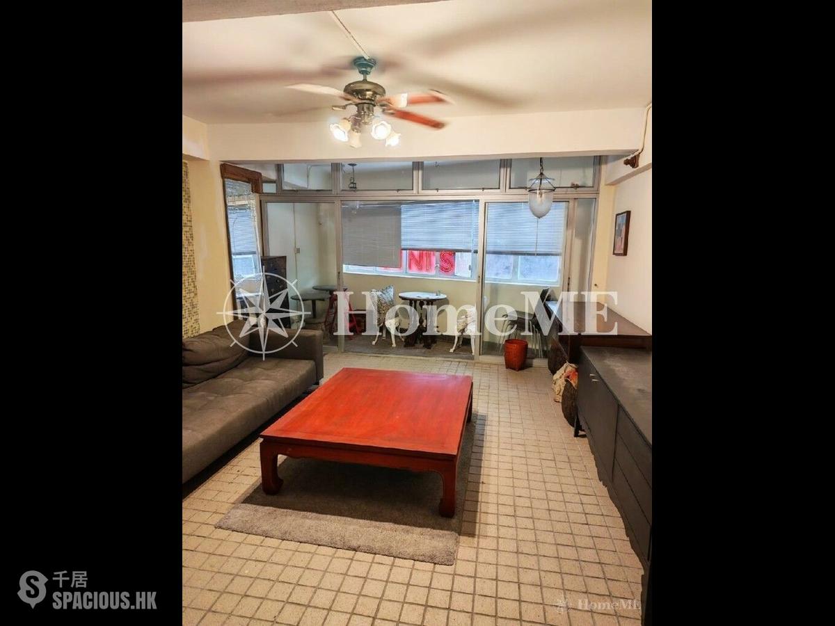 Soho - 38, Elgin Street 01