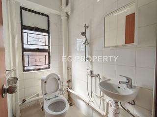 Yau Ma Tei - Wylie Court 18