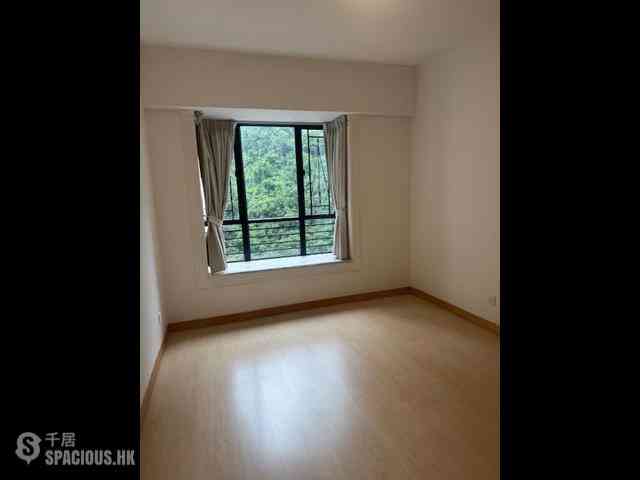 Mid Levels Central - Clovelly Court 06