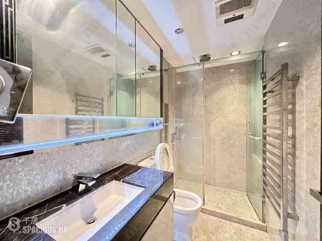 Mid Levels Central - Kennedy Heights 11